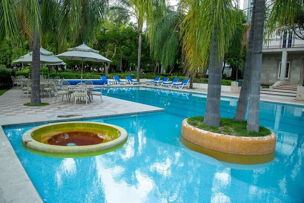 Habitación con jacuzzi en hotel the-lorian-club en Cocoyoc, Morelos