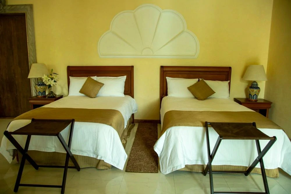 Habitación con jacuzzi en hotel the-lorian-club en Cocoyoc, Morelos