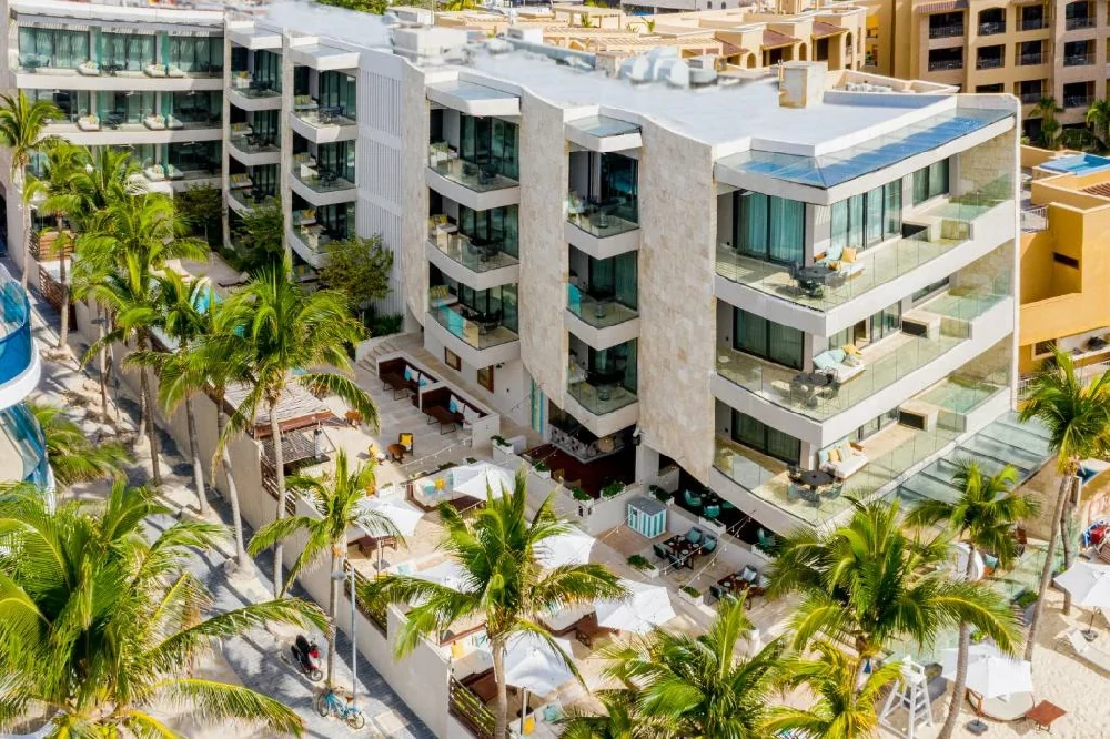 Habitación con jacuzzi en hotel thompson-beach-house en Playa del Carmen, Quintana Roo