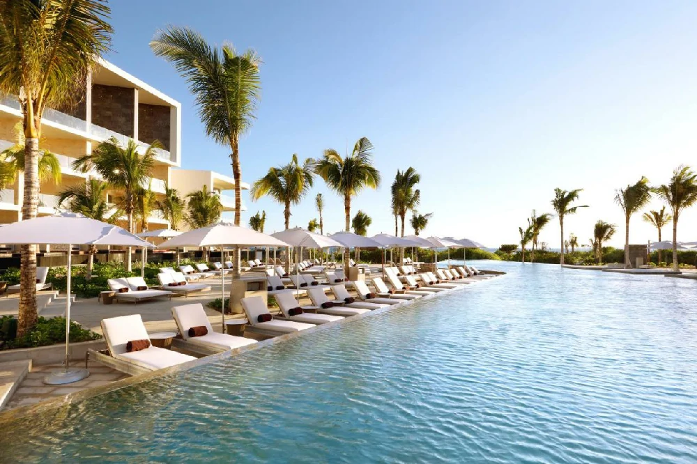 Habitación con jacuzzi en hotel trs-coral-adults-only en Cancún, Quintana Roo