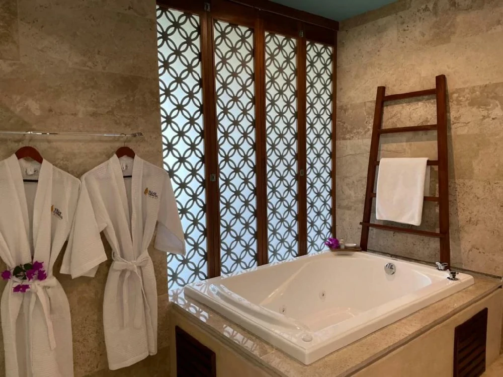 Habitación con jacuzzi en hotel villa-caracol en Isla Holbox, Quintana Roo