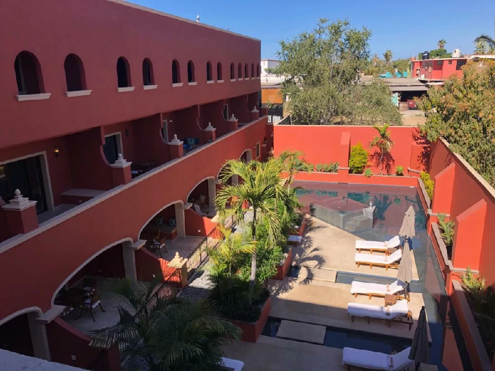 Habitación con jacuzzi en hotel villas-de-todos-santos-todos-santos en Todos Santos, Baja California Sur
