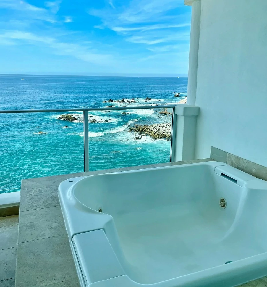 Habitación con jacuzzi en hotel welk-resorts-sirena-del-mar en Cabo San Lucas, Baja California Sur